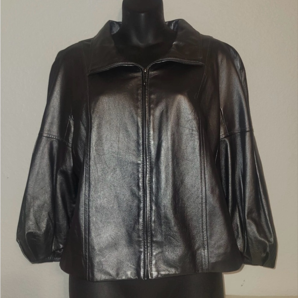 St. John women’s pearlised Napa leather grey jacket - Picture 3 of 12